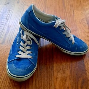 Taos Shoe (Orthodic Built-in Sneaker)